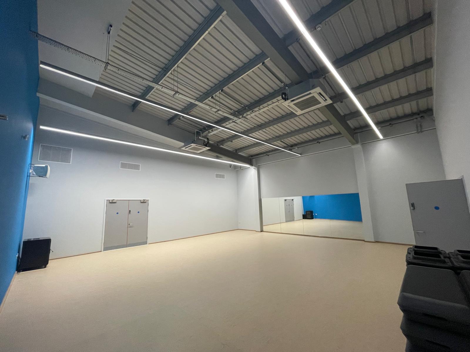 Completed fitness studio, Tarka Leisure Centre, JLG Construction Services